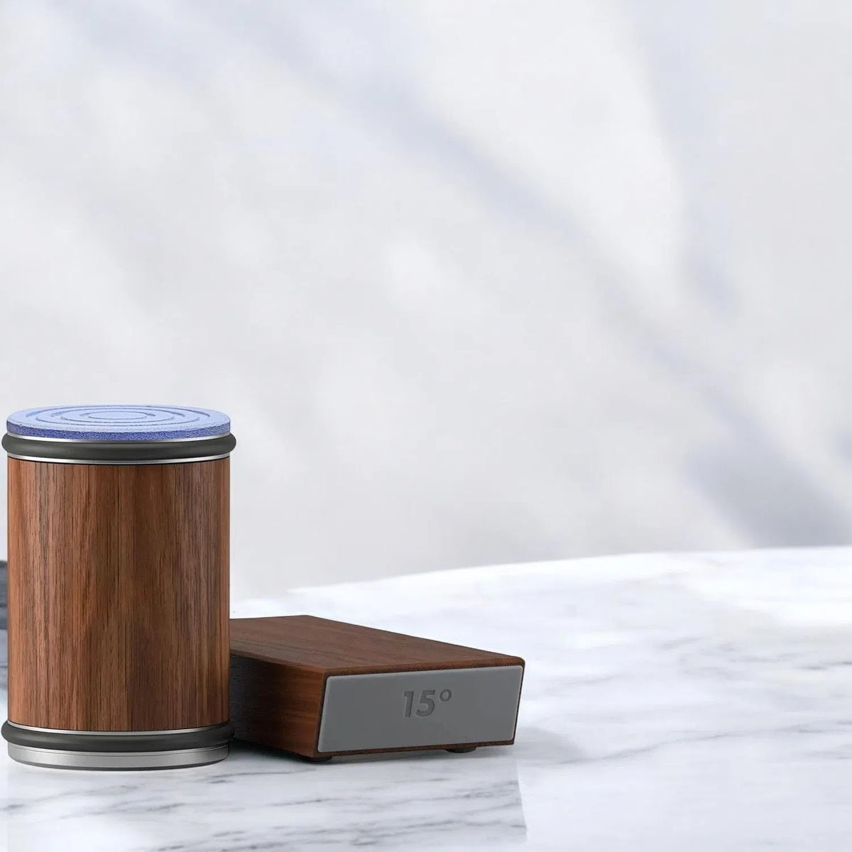 Messerschärfer aus Holz mit Magnetsystem und verstellbaren Winkeln